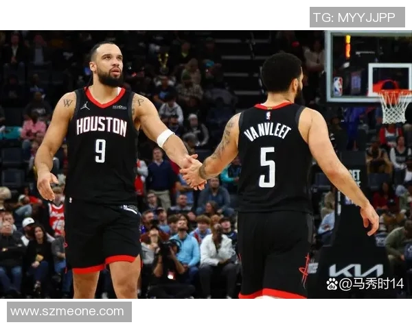 2019年火箭队与快船队激战精彩瞬间文字直播全程回顾